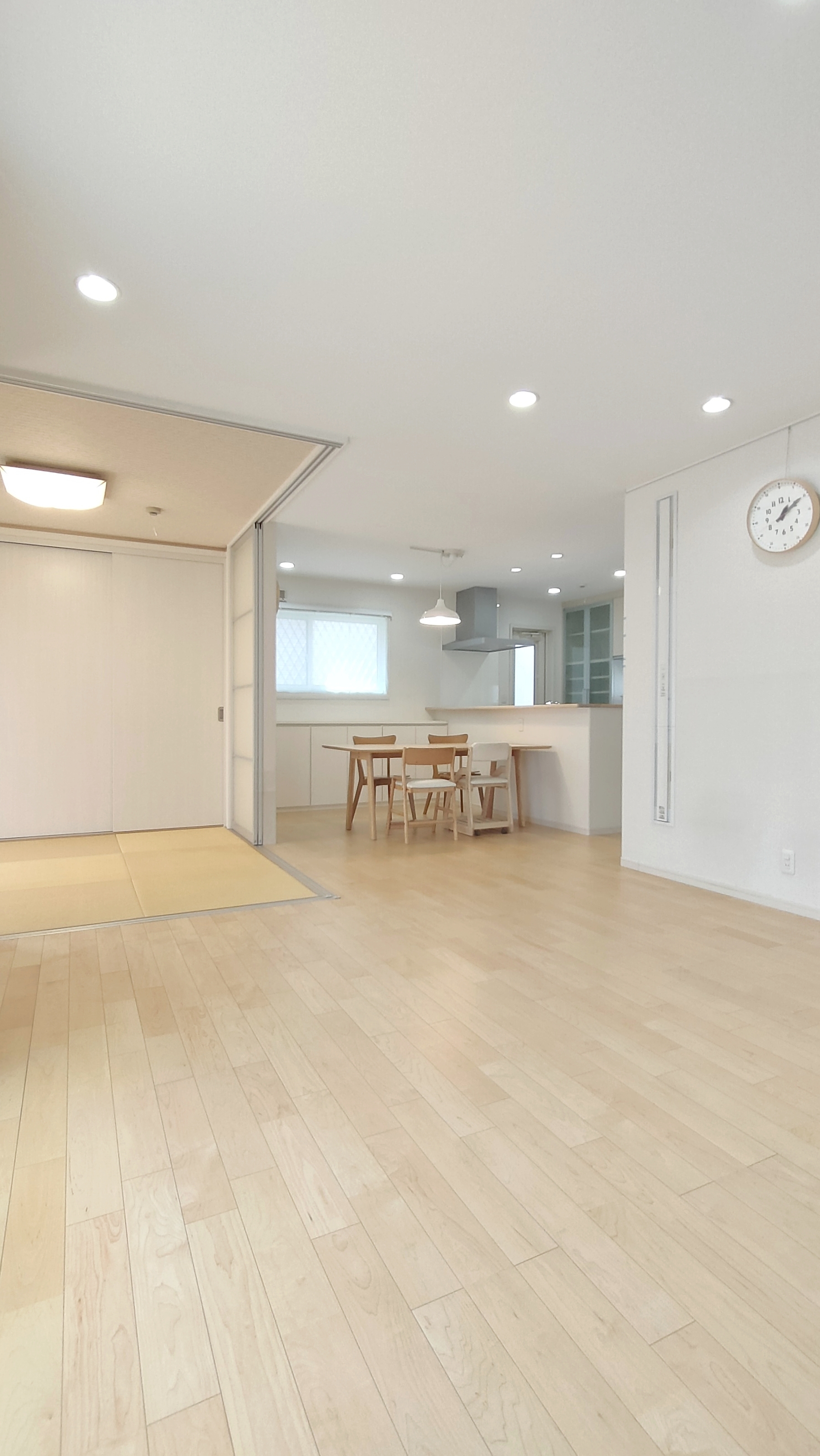 メーカー施工の軽量鉄骨造2階建｜阿久比町 陽なたの丘